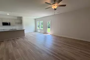 326 Barbour's Pl Dr, Four Oaks, NC 27524 - Photo 2