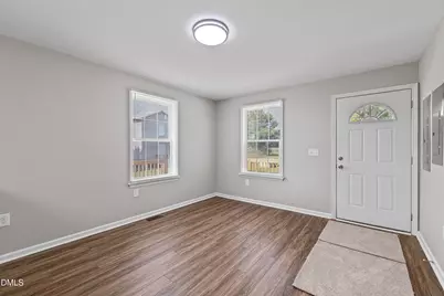 754 5 Points Road, Benson, NC 27504 - Photo 6