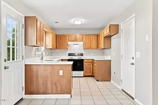 807 Valley Forge Ct, Wilmington, NC 28411 - Photo 6