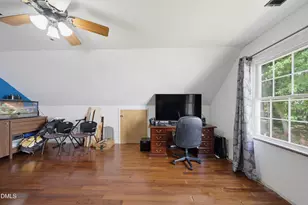 6912 Brigmore Ct, Raleigh, NC 27617 - Photo 32