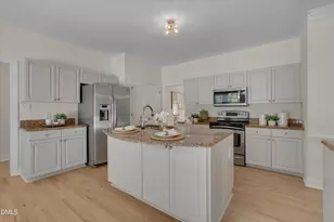 209 Connors Cir, Cary, NC 27511 - Photo 8