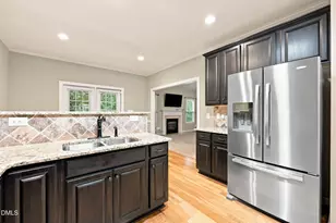 1005 Shannon Ct, Raleigh, NC 27603 - Photo 12
