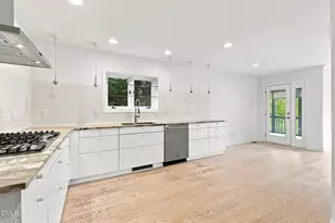 108 Mainsail Dr, Cary, NC 27511 - Photo 34