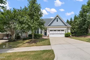 204 Sour Mash Ct, Holly Springs, NC 27540 - Photo 2