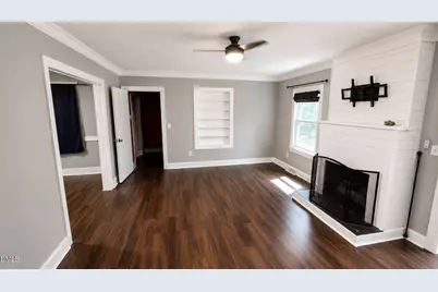 401 Banks Street, Graham, NC 27253 - Photo 22
