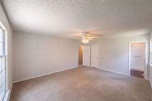 2101 Fordham Dr, Fayetteville, NC 28304 - Photo 4