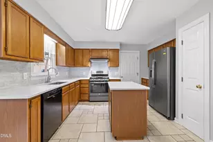 2604 Scribe Ct, Raleigh, NC 27615 - Photo 20