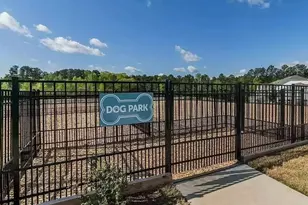 1009 Commack Dr, Durham, NC 27703 - Photo 28