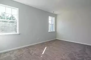 1009 Commack Dr, Durham, NC 27703 - Photo 8