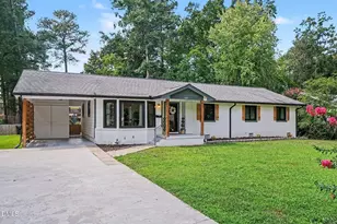 2013 Dartmouth Dr, Durham, NC 27705 - Photo 2