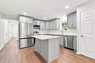 2810 Ashe St, Durham, NC 27703 - Photo 4