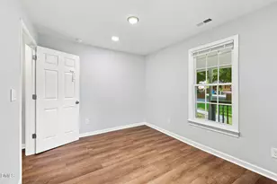 2810 Ashe St, Durham, NC 27703 - Photo 18