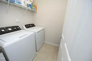 8618 Redcrest Pl, Raleigh, NC 27617 - Photo 28