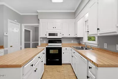 202 N Marion Drive, Goldsboro, NC 27534 - Photo 22