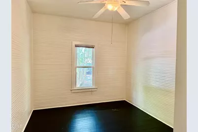 511 N Greensboro Street N, Carrboro, NC 27510 - Photo 6