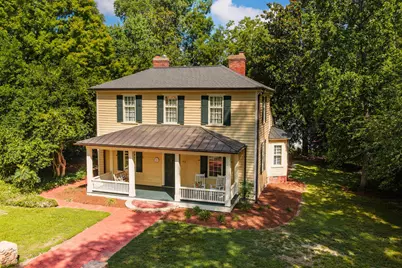 513 E East Franklin Street, Chapel Hill, NC 27514 - Photo 1