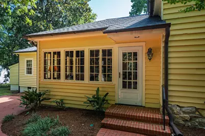 513 E East Franklin Street, Chapel Hill, NC 27514 - Photo 44