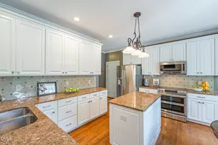 105 Silk Leaf Ct, Cary, NC 27518 - Photo 8