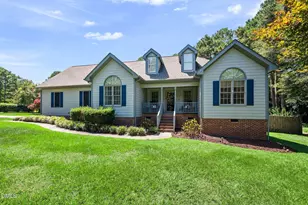 400 La Vista Ct, Benson, NC 27504 - Photo 2
