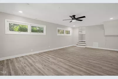 2519 Mirror Lake Drive, Fayetteville, NC 28303 - Photo 12