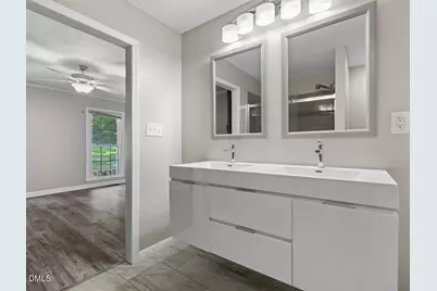 424 Newburgh Drive, Fayetteville, NC 28311 - Photo 14