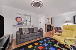 6 Beech Trail, Durham, NC 27705 - Photo 8