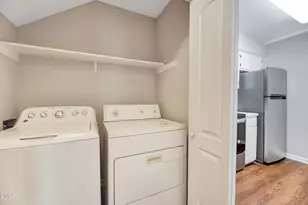4304 Presley Ct, Raleigh, NC 27604 - Photo 10