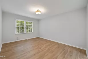 1201 Deptford Ct, Raleigh, NC 27609 - Photo 28