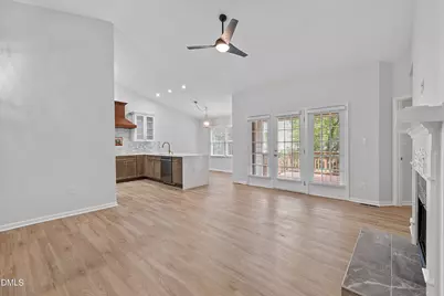 1201 Deptford Court, Raleigh, NC 27609 - Photo 8