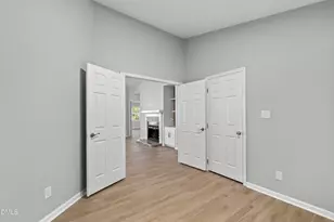 1201 Deptford Ct, Raleigh, NC 27609 - Photo 34
