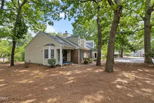 1201 Deptford Ct, Raleigh, NC 27609 - Photo 4
