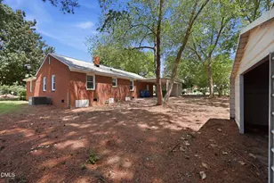1305 Erwin Rd, Dunn, NC 28334 - Photo 42