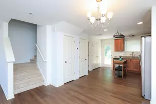 504 Hobkirks Pl, Durham, NC 27704 - Photo 4
