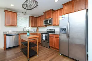 504 Hobkirks Pl, Durham, NC 27704 - Photo 6