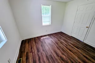 202 Hill St, Smithfield, NC 27577 - Photo 14