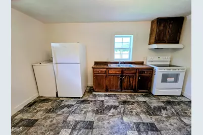 202 Hill Street, Smithfield, NC 27577 - Photo 12