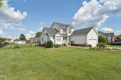 3812 Longmeadow Drive, Mebane, NC 27302 - Photo 2