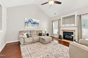 1200 Dexter Ridge Dr, Holly Springs, NC 27540 - Photo 16