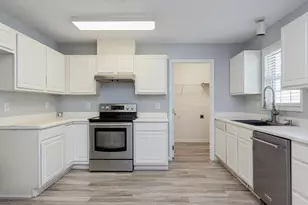 3337 Neptune Dr, Raleigh, NC 27604 - Photo 8