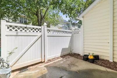 5712 Clearbay, Raleigh, NC 27612 - Photo 18