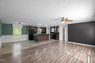 107 E Old Fort Rd, Pikeville, NC 27863 - Photo 4