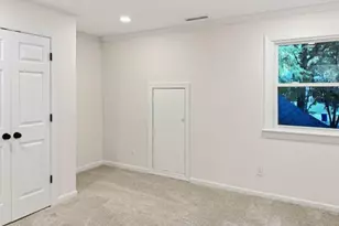 4917 Harbour Towne Dr, Raleigh, NC 27604 - Photo 20