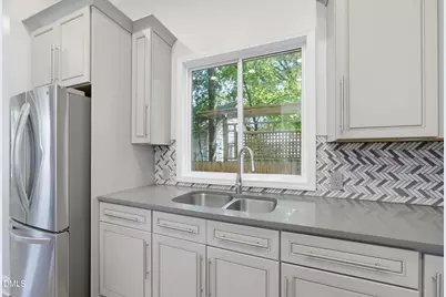 907 Pleasant Drive, Durham, NC 27703 - Photo 16