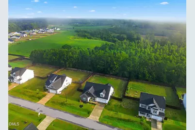 127 Looping Horse Circle, Angier, NC 27501 - Photo 8