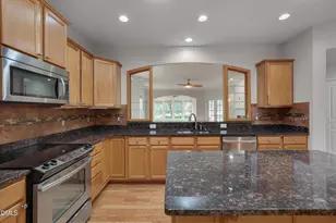 321 Arvada Dr, Cary, NC 27519 - Photo 16