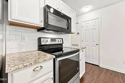 4 Crystal Oaks Court, Durham, NC 27707 - Photo 14
