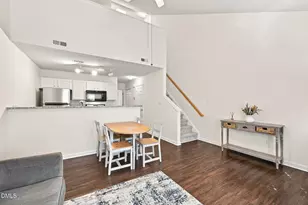 4 Crystal Oaks Ct, Durham, NC 27707 - Photo 8