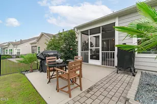 425 Oaks End Dr, Holly Springs, NC 27540 - Photo 28