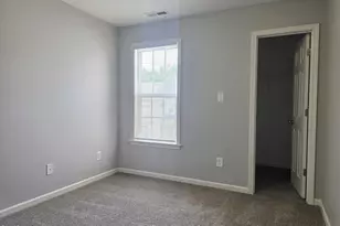 306 Whitehall Ct, Clayton, NC 27520 - Photo 12