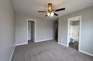 306 Whitehall Ct, Clayton, NC 27520 - Photo 10